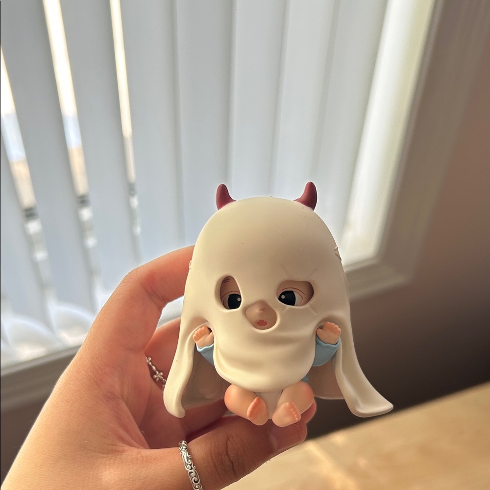 pop mart hacipupu adventures in the wild “little ghost”